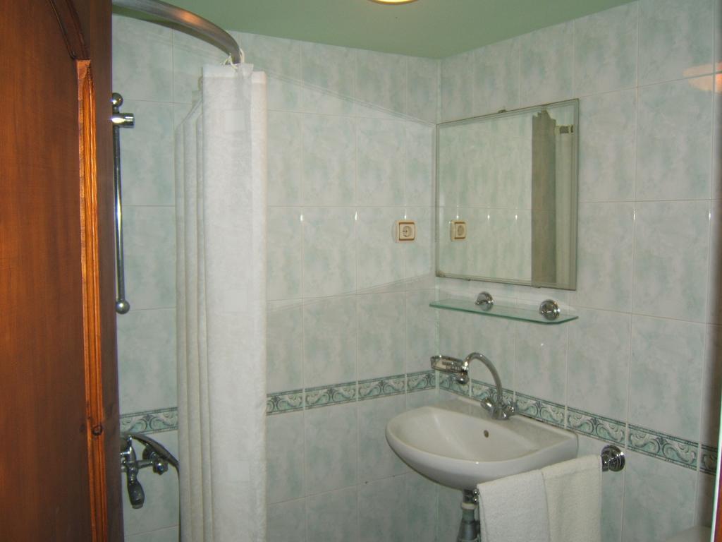 Regina'S Guesthouse Balchik Quarto foto